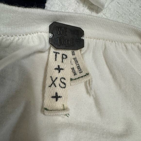 Free People Oversized T-Shirt - Size XS - Picture 5 of 9